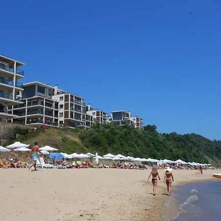 Yoo Bulgaria -c306 * Obzor