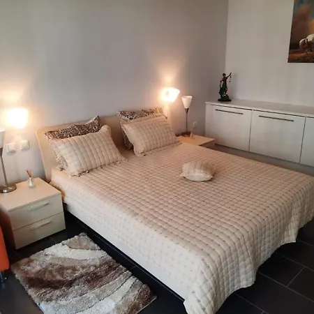 Apartment Yoo Bulgaria -c306